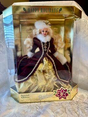 Mattel 1996 Happy Holidays Barbie Doll (Special Edition).  15646